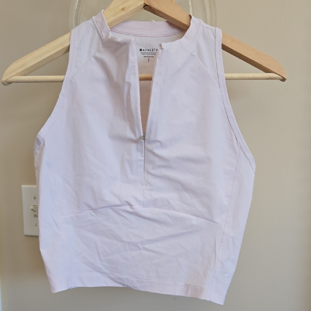 Athleta Soft Pink Sleeveless Crop Top